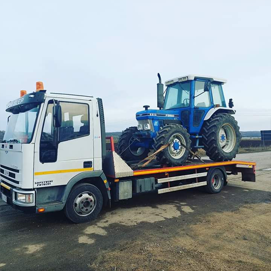 Prevoz traktora i poljoprivredne mehanizacije - Kiko